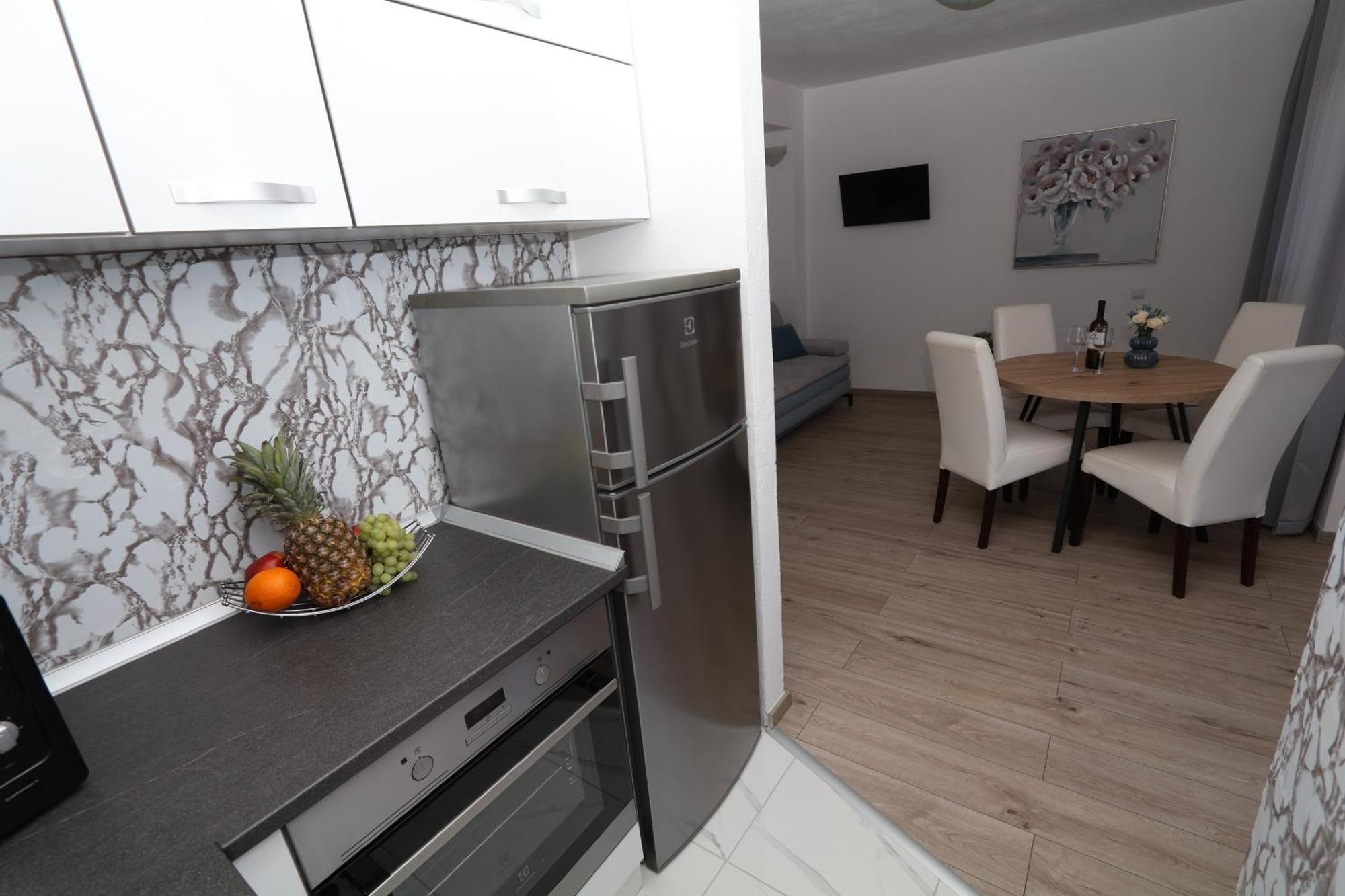 Mamma Mia Apartments Makarska Exterior foto